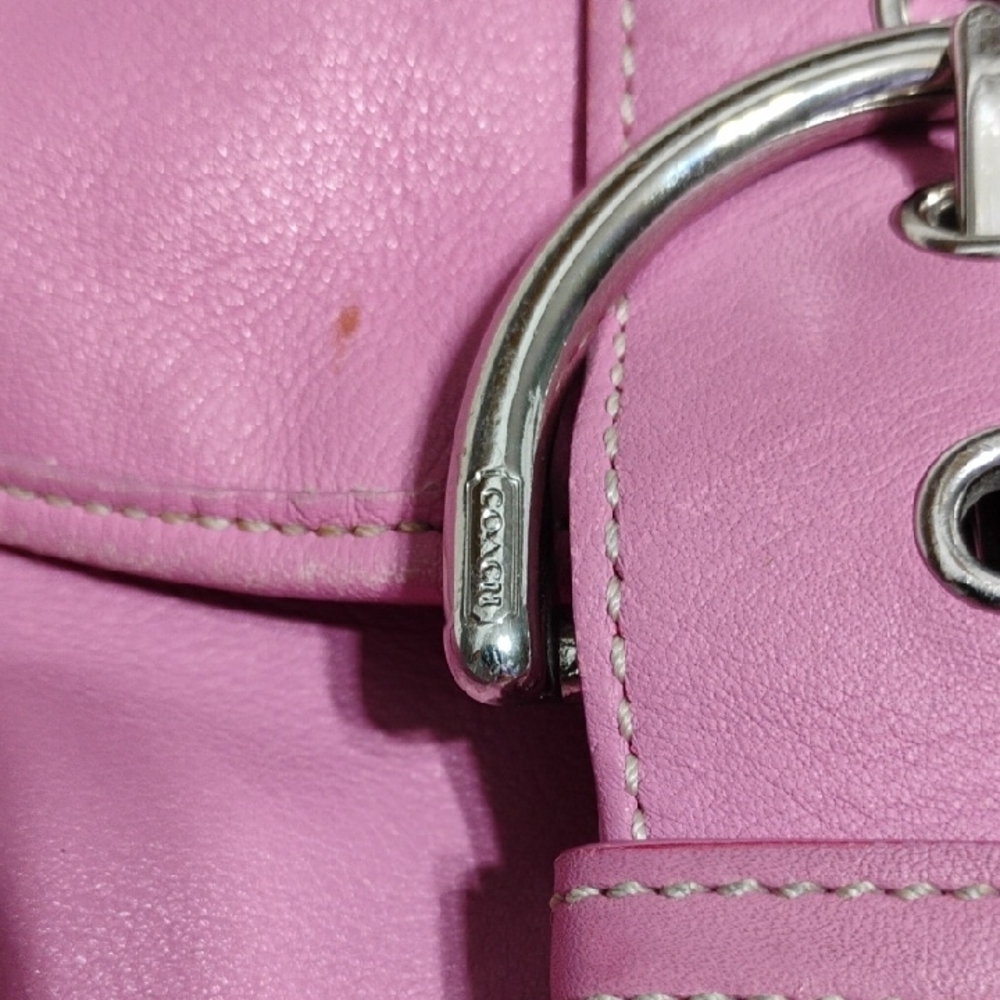 SALE! RARE! Authentic Coach Pink Y2K Soho Hobo Large Leather Shoulder Bag - Picture 16 of 16